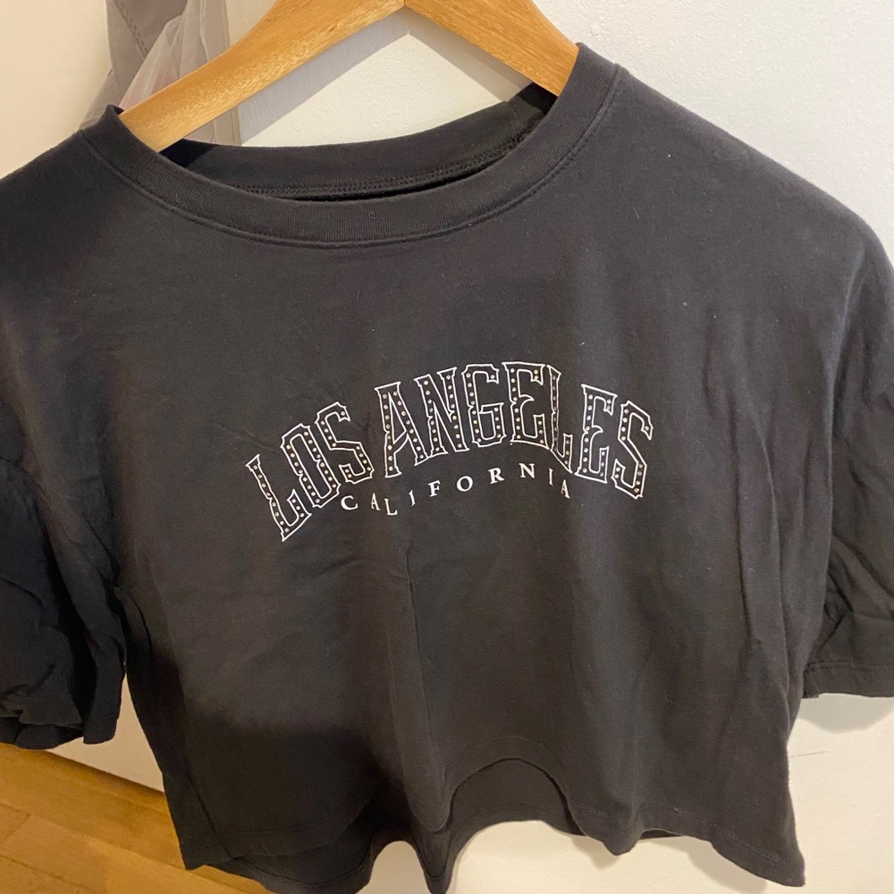 Hollister los angles rhinestone cropped tee